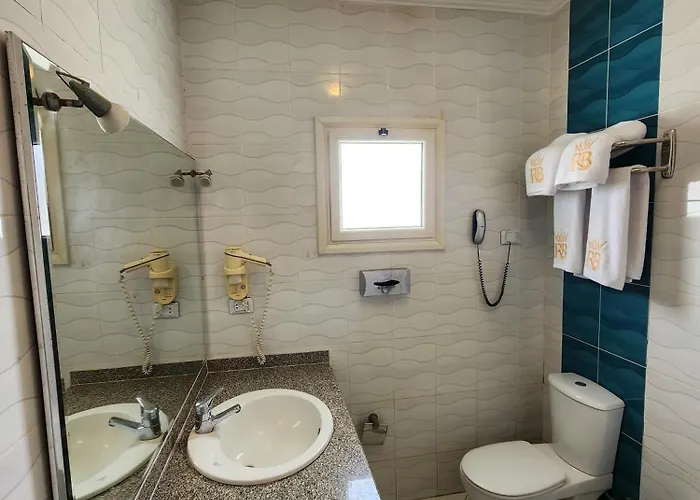 Royal - Ras Suder Szálloda 3*
